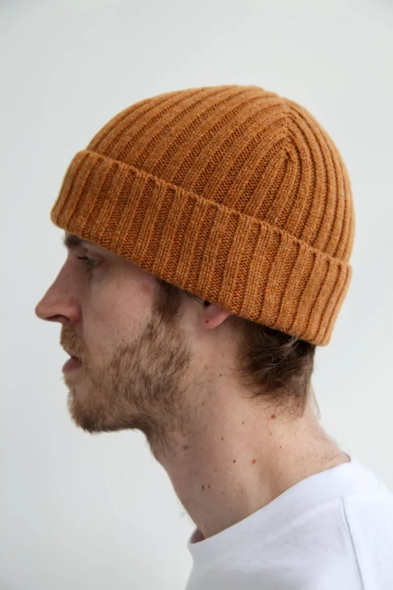 Half Dozen Super-Soft Lambswool Fisherman Beanie (Orange Gazelle)